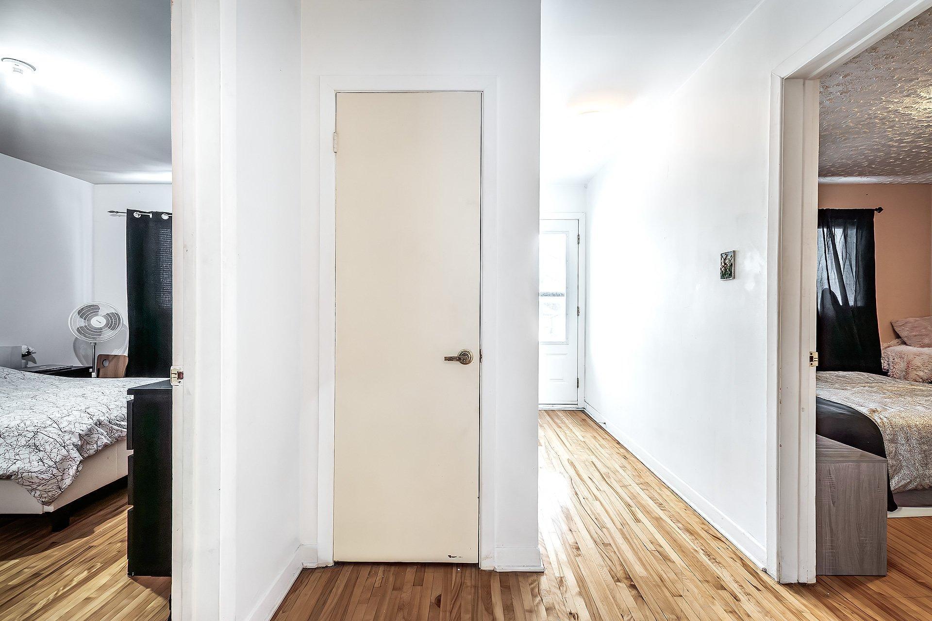 









2451


Rue Monsabré

,
Montréal (Mercier/Hochelaga-Maisonneuve),




QC
H1N2K5

