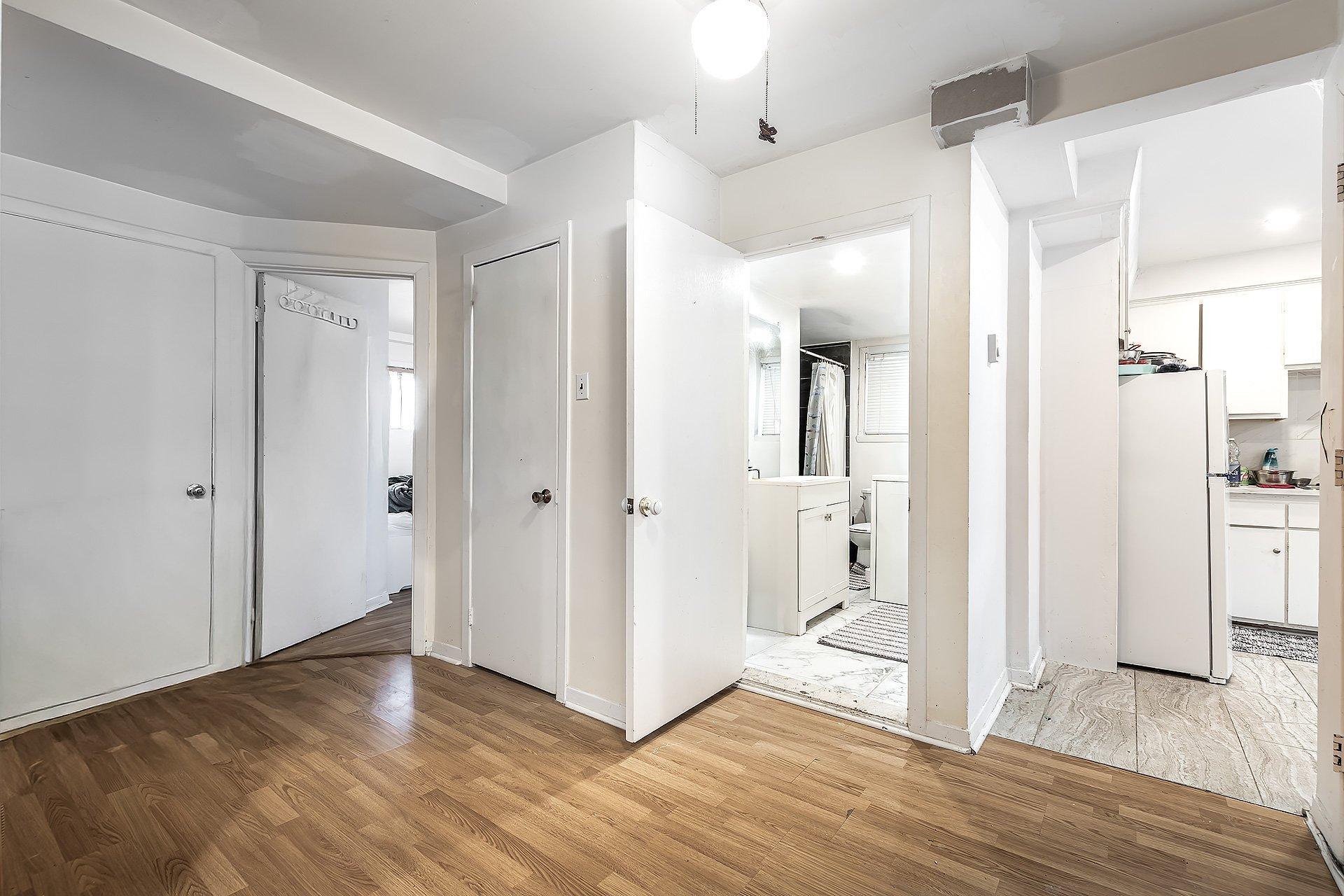 









2451


Rue Monsabré

,
Montréal (Mercier/Hochelaga-Maisonneuve),




QC
H1N2K5

