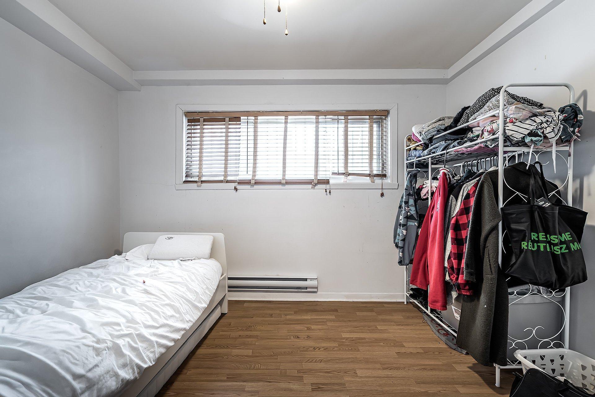 









2451


Rue Monsabré

,
Montréal (Mercier/Hochelaga-Maisonneuve),




QC
H1N2K5

