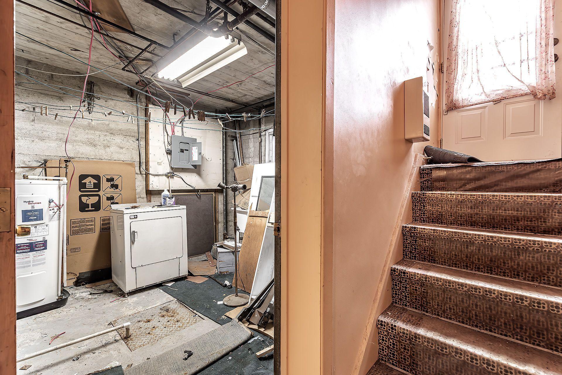 









2451


Rue Monsabré

,
Montréal (Mercier/Hochelaga-Maisonneuve),




QC
H1N2K5

