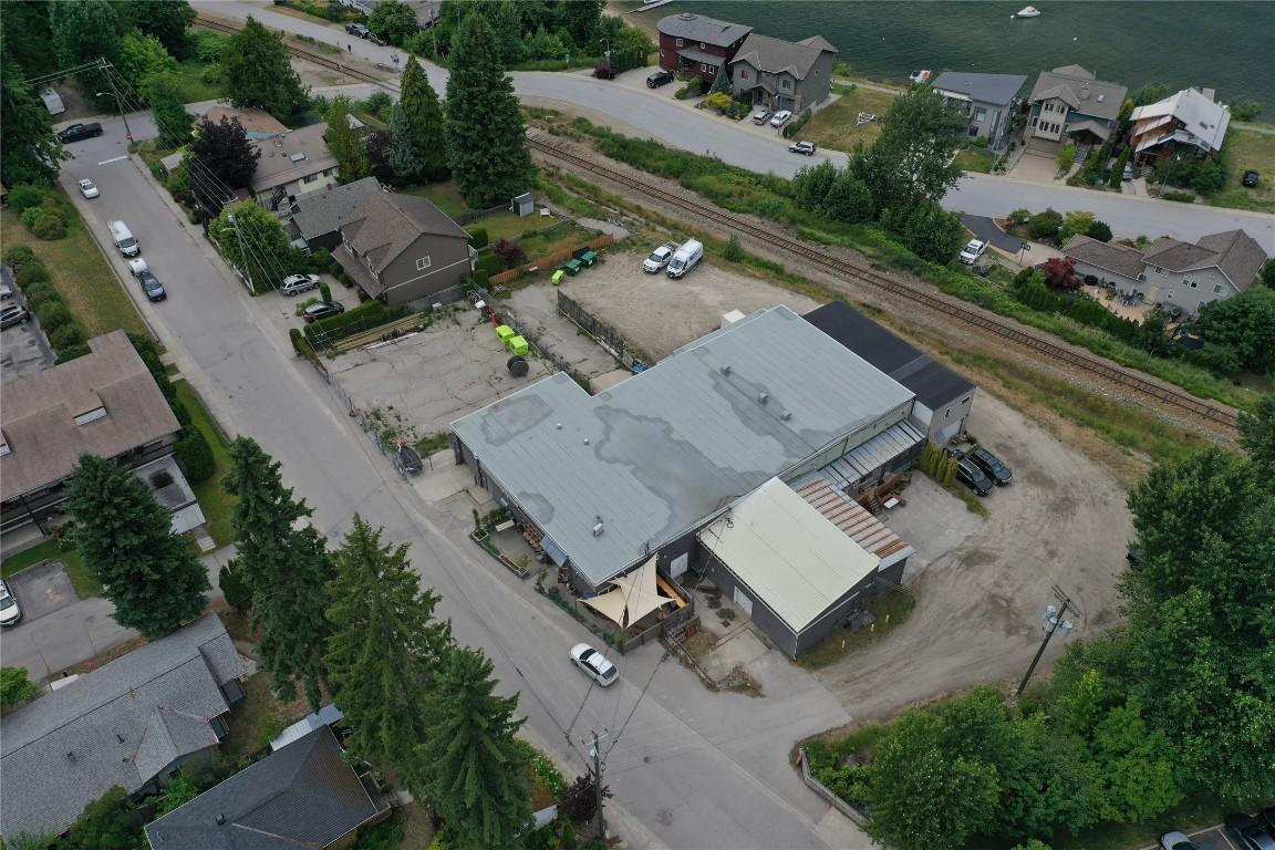 









711


Radio

Avenue, 4,
Nelson,




BC
V1L 3L2

