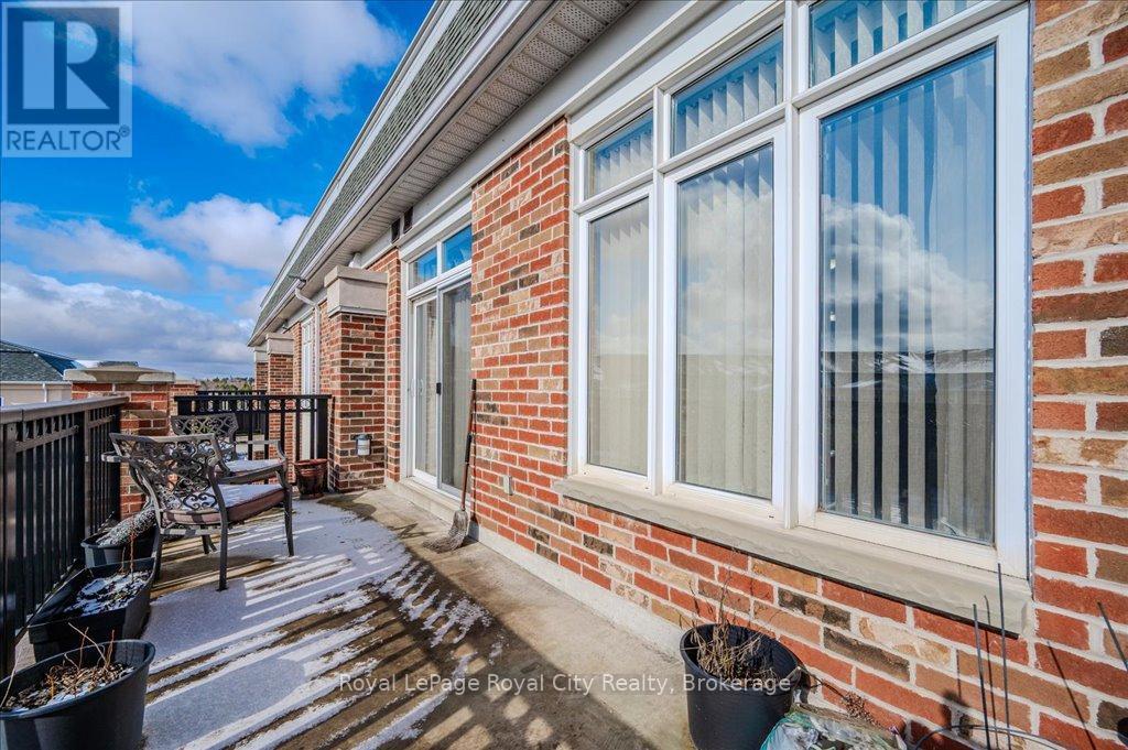 












401 - 65 BAYBERRY DRIVE

,
Guelph (Village By The Arboretum),




Ontario
N1G5K9

