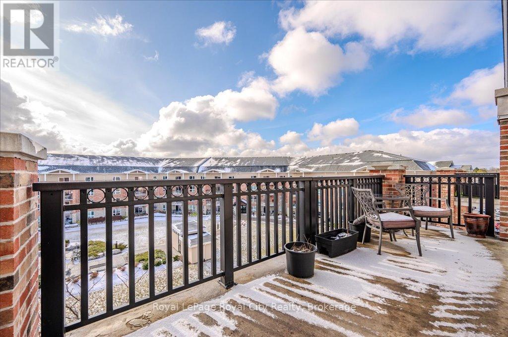 












401 - 65 BAYBERRY DRIVE

,
Guelph (Village By The Arboretum),




Ontario
N1G5K9

