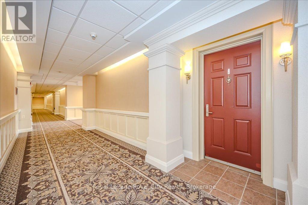 












401 - 65 BAYBERRY DRIVE

,
Guelph (Village By The Arboretum),




Ontario
N1G5K9

