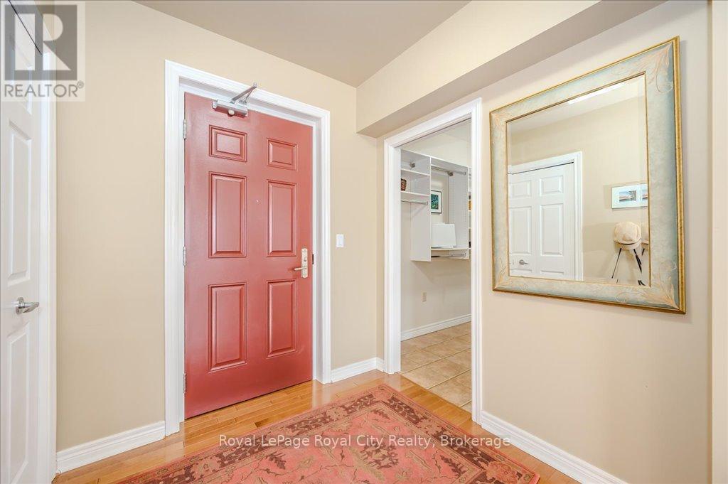 












401 - 65 BAYBERRY DRIVE

,
Guelph (Village By The Arboretum),




Ontario
N1G5K9

