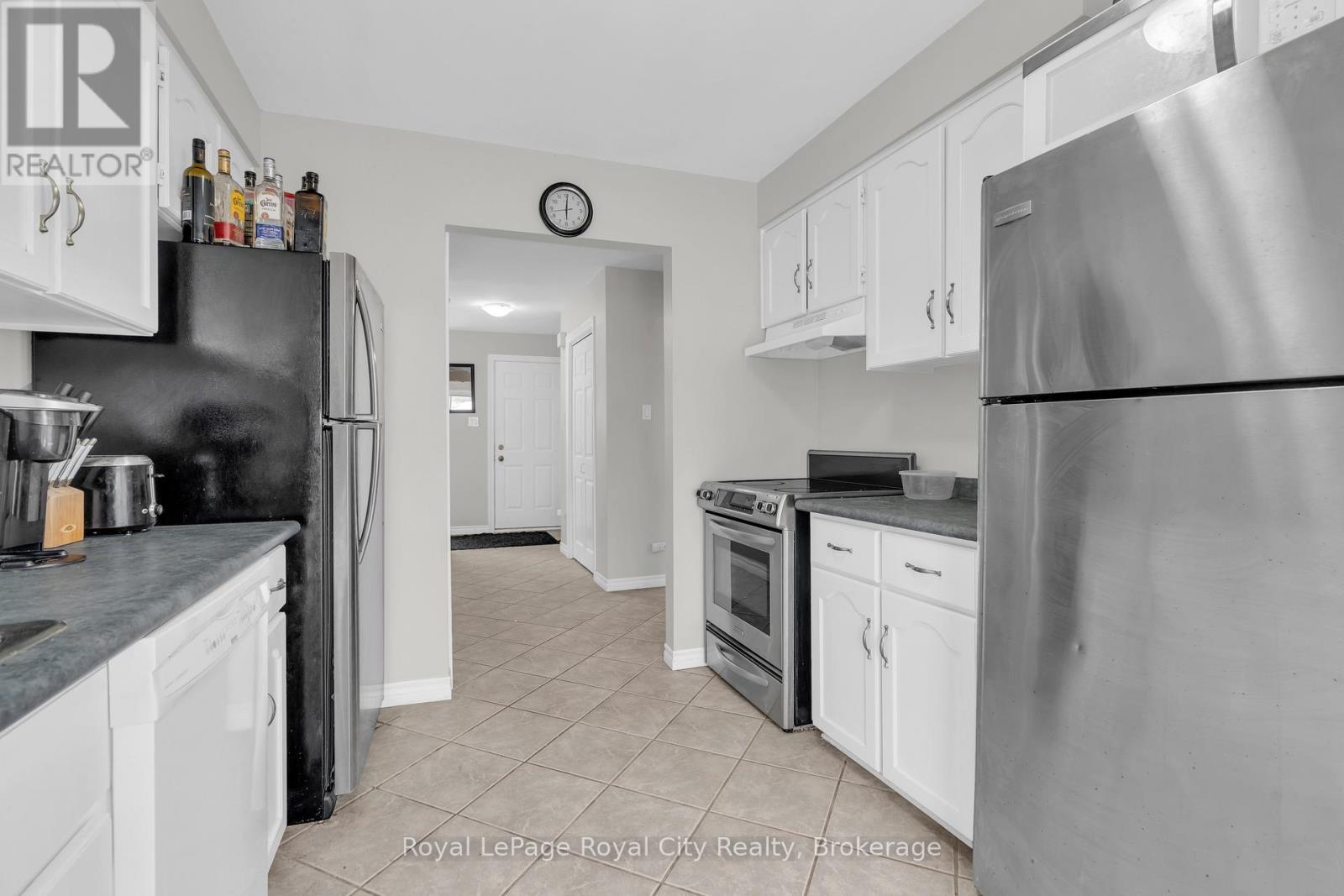 












11 SAGEWOOD PLACE

,
Guelph (Kortright West),




Ontario
N1G3M8

