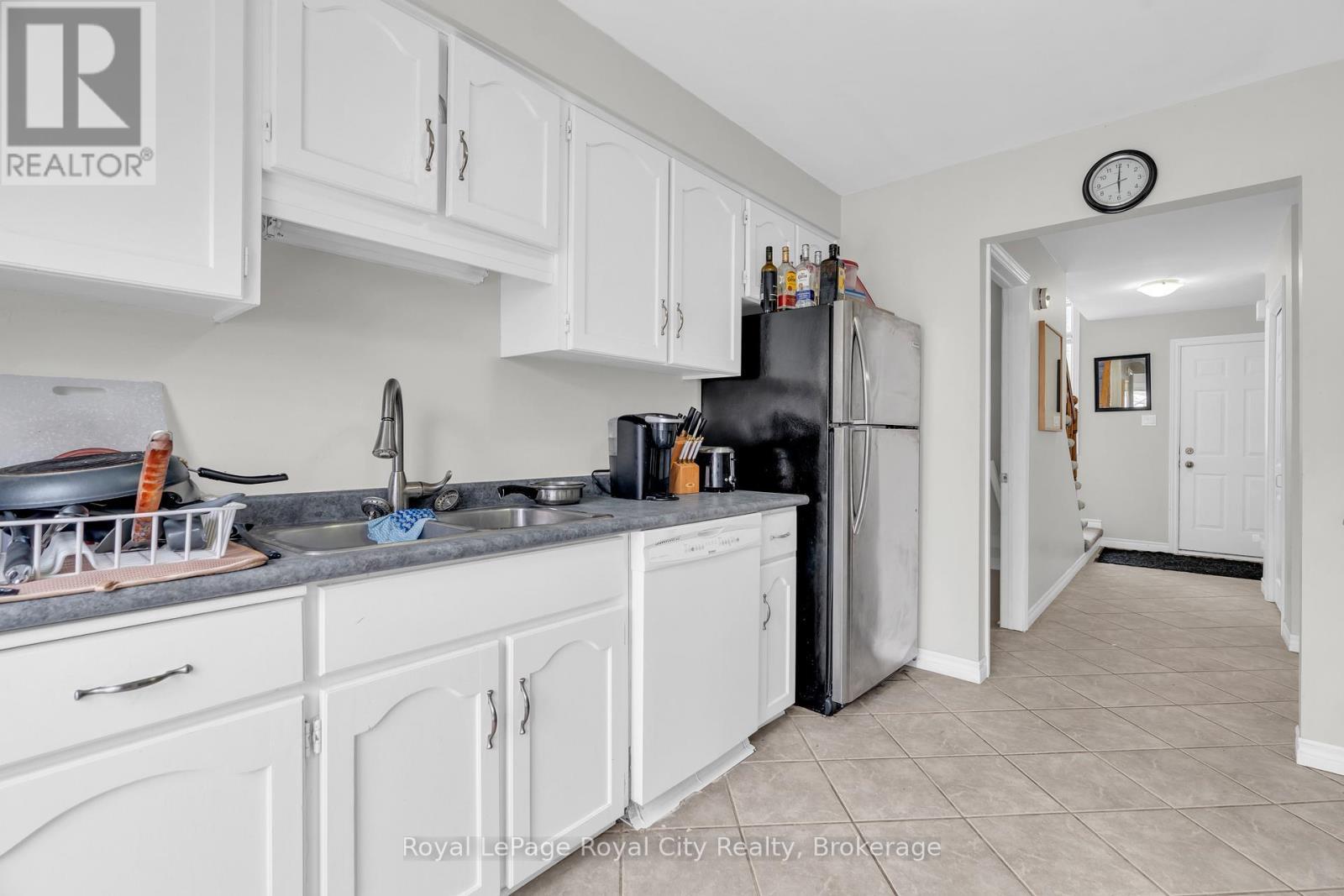 












11 SAGEWOOD PLACE

,
Guelph (Kortright West),




Ontario
N1G3M8

