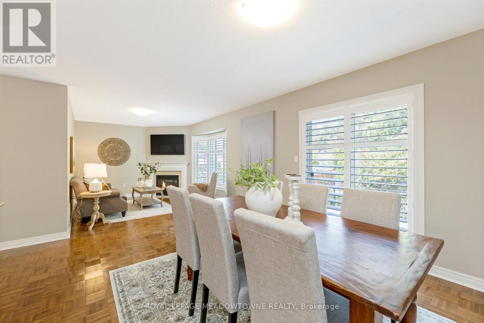 












331 CENTENNIAL FOREST DRIVE

,
Milton (TM Timberlea),




Ontario
L9T5X4

