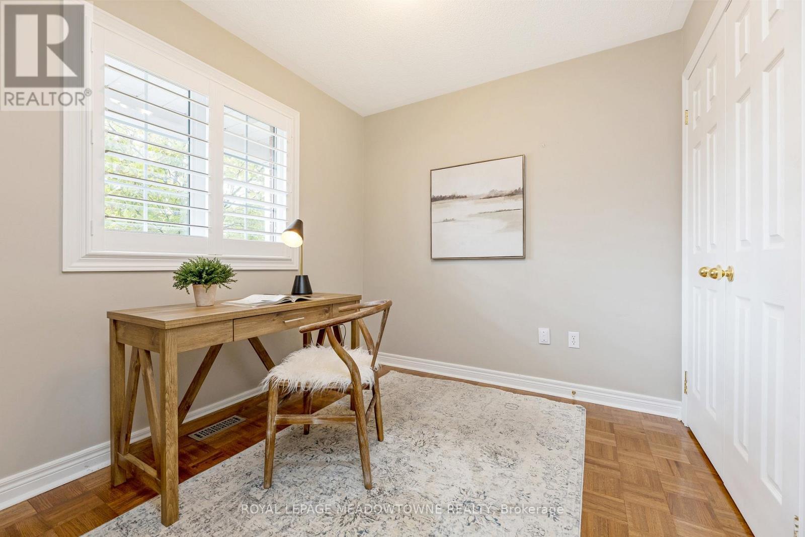 












331 CENTENNIAL FOREST DRIVE

,
Milton (TM Timberlea),




Ontario
L9T5X4

