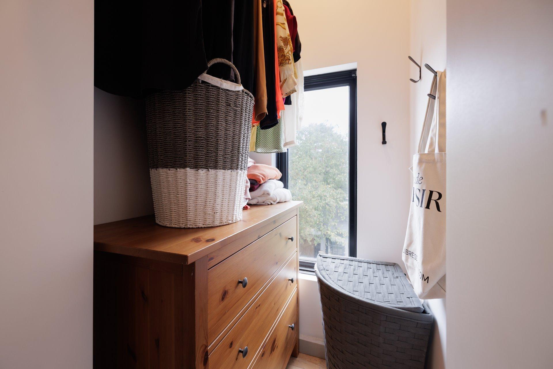 









6891


Rue Chambord

,
Montréal (Rosemont/La Petite-Patrie),




QC
H2G3C2

