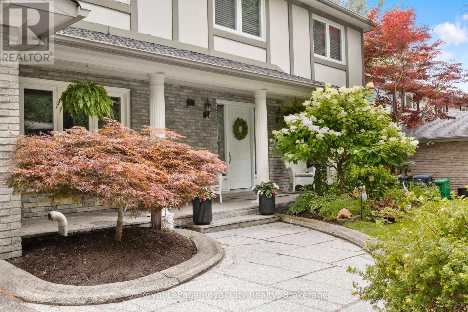 












1548 TROIKA COURT

,
Mississauga (Lorne Park),




Ontario
L5J4C4

