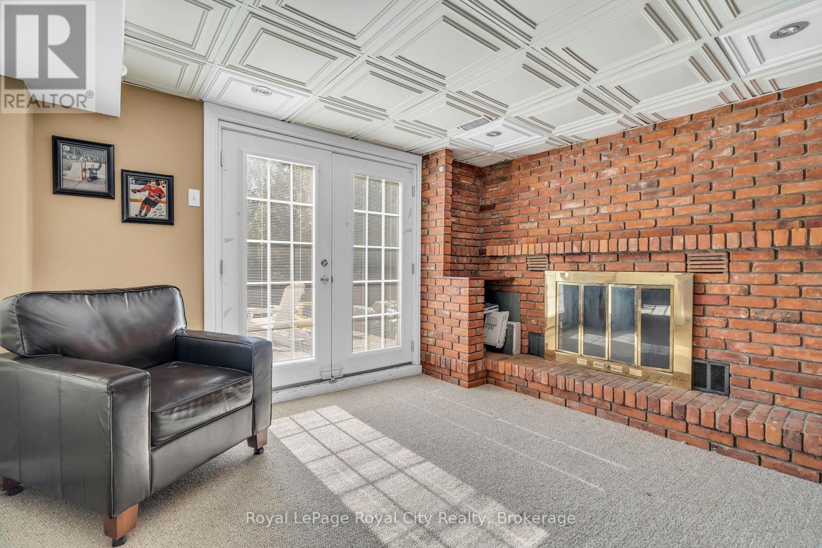 












1548 TROIKA COURT

,
Mississauga (Lorne Park),




Ontario
L5J4C4

