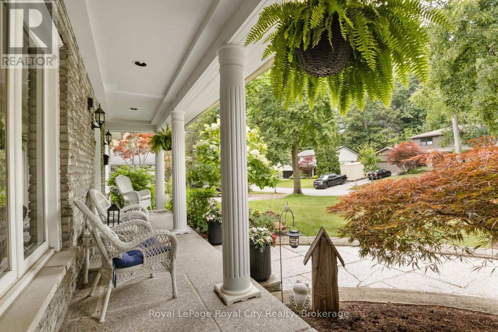 












1548 TROIKA COURT

,
Mississauga (Lorne Park),




Ontario
L5J4C4

