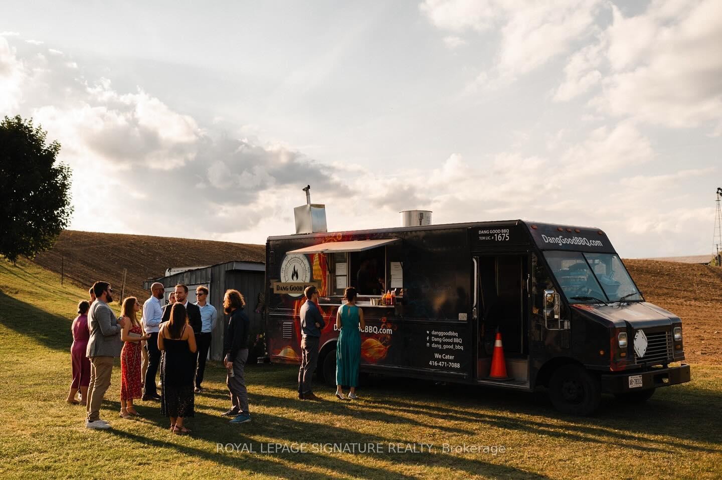 









4


Greenwood

Avenue,
Toronto,




ON
M4L 2P4

