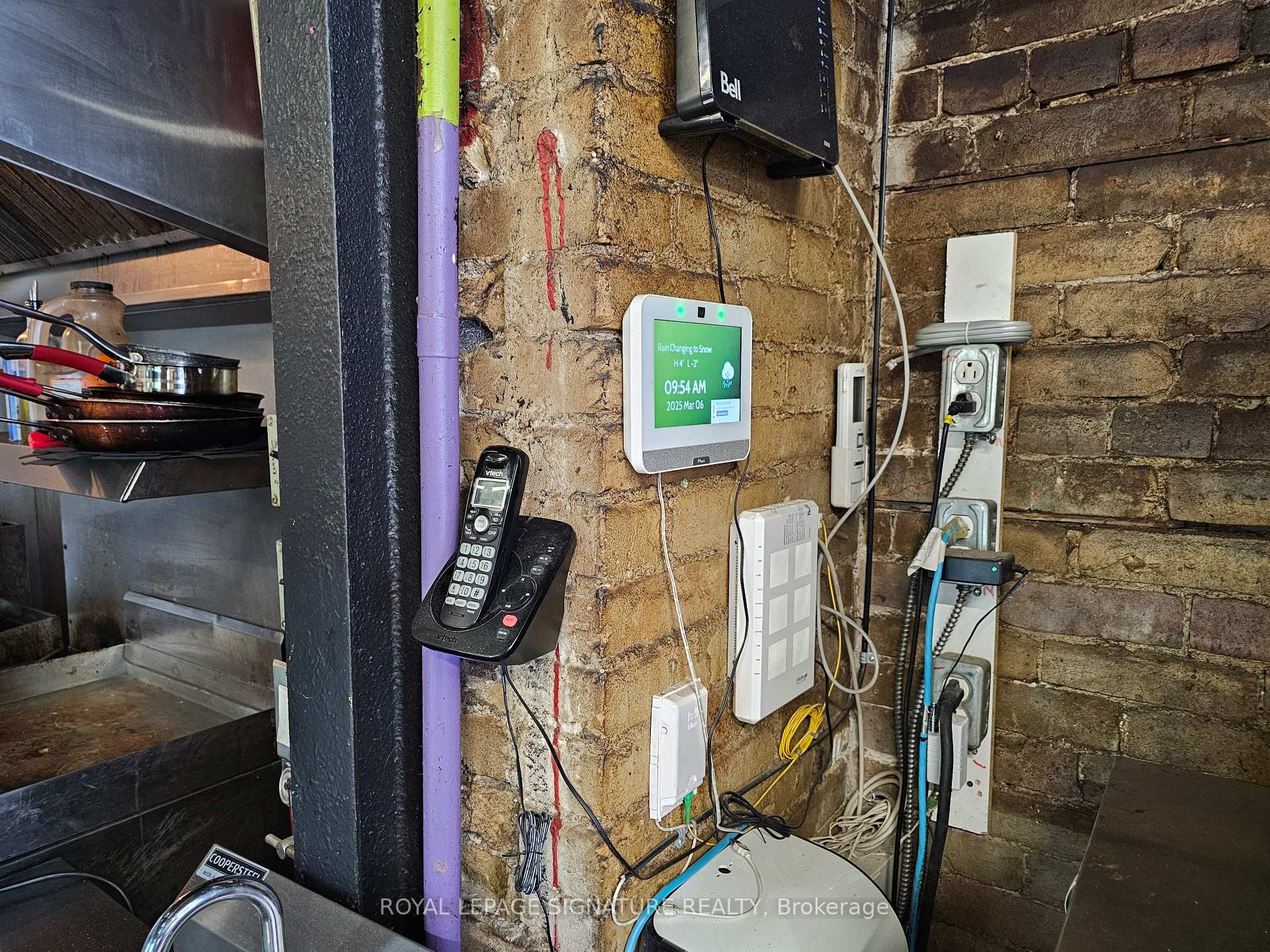 









4


Greenwood

Avenue,
Toronto,




ON
M4L 2P4

