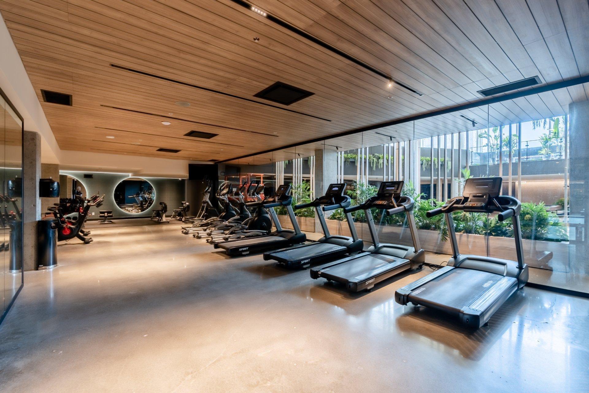 









7227


Boul. Newman

, 112,
Montréal (LaSalle),




QC
H8N0H7

