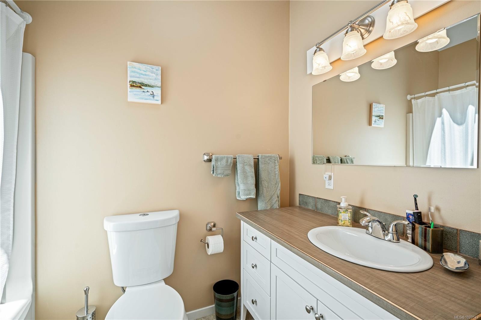 









153


Bald Eagle

Cres, A & B,
Bowser,




BC
V0R 1G0

