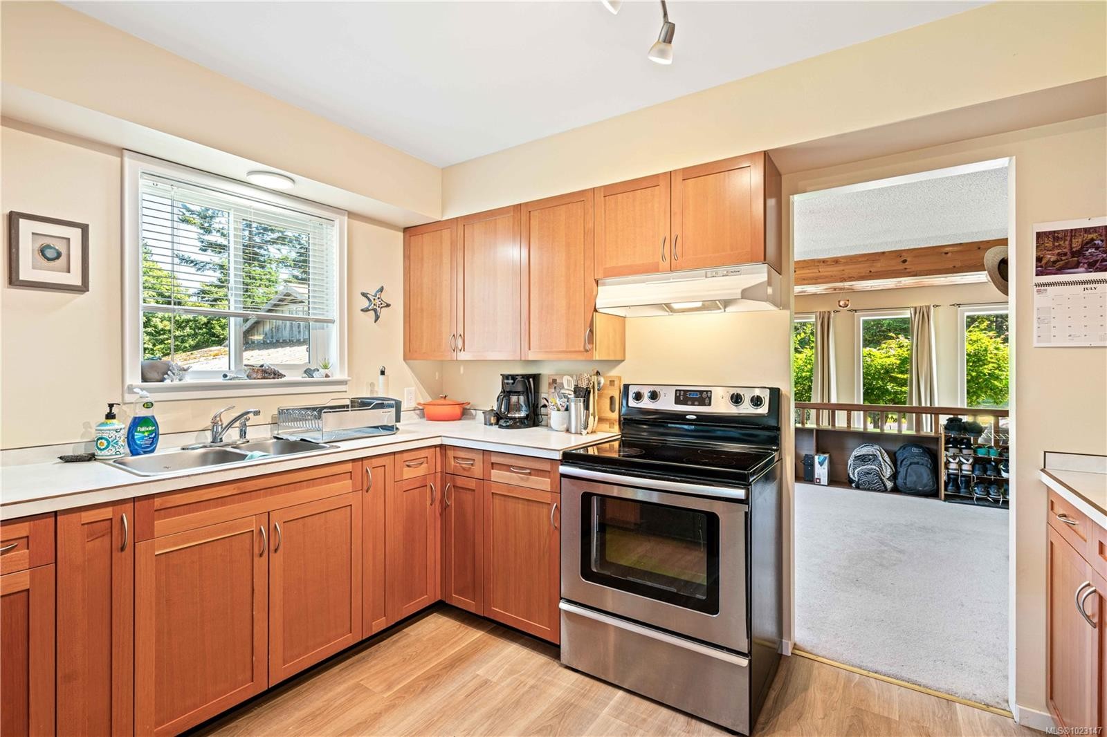 









153


Bald Eagle

Cres, A & B,
Bowser,




BC
V0R 1G0

