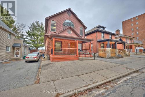 Versatile 2-storey in the heart of St. Catharines!