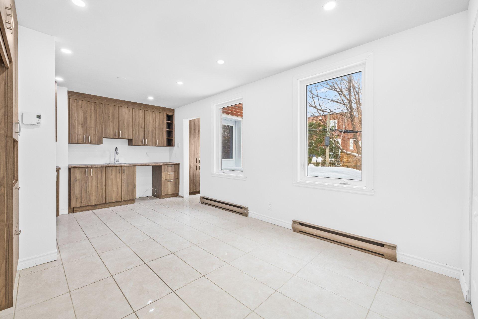 









2605

 - 2607


Rue St-Germain

,
Montréal (Mercier/Hochelaga-Maisonneuve),




QC
H1W2V2

