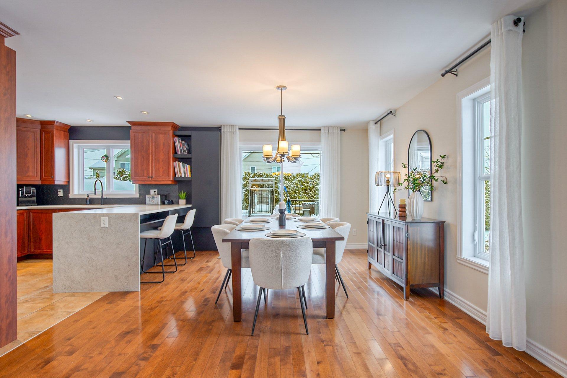 









27


Rue du Ruisseau

,
Saint-Basile-le-Grand,




QC
J3N1W4

