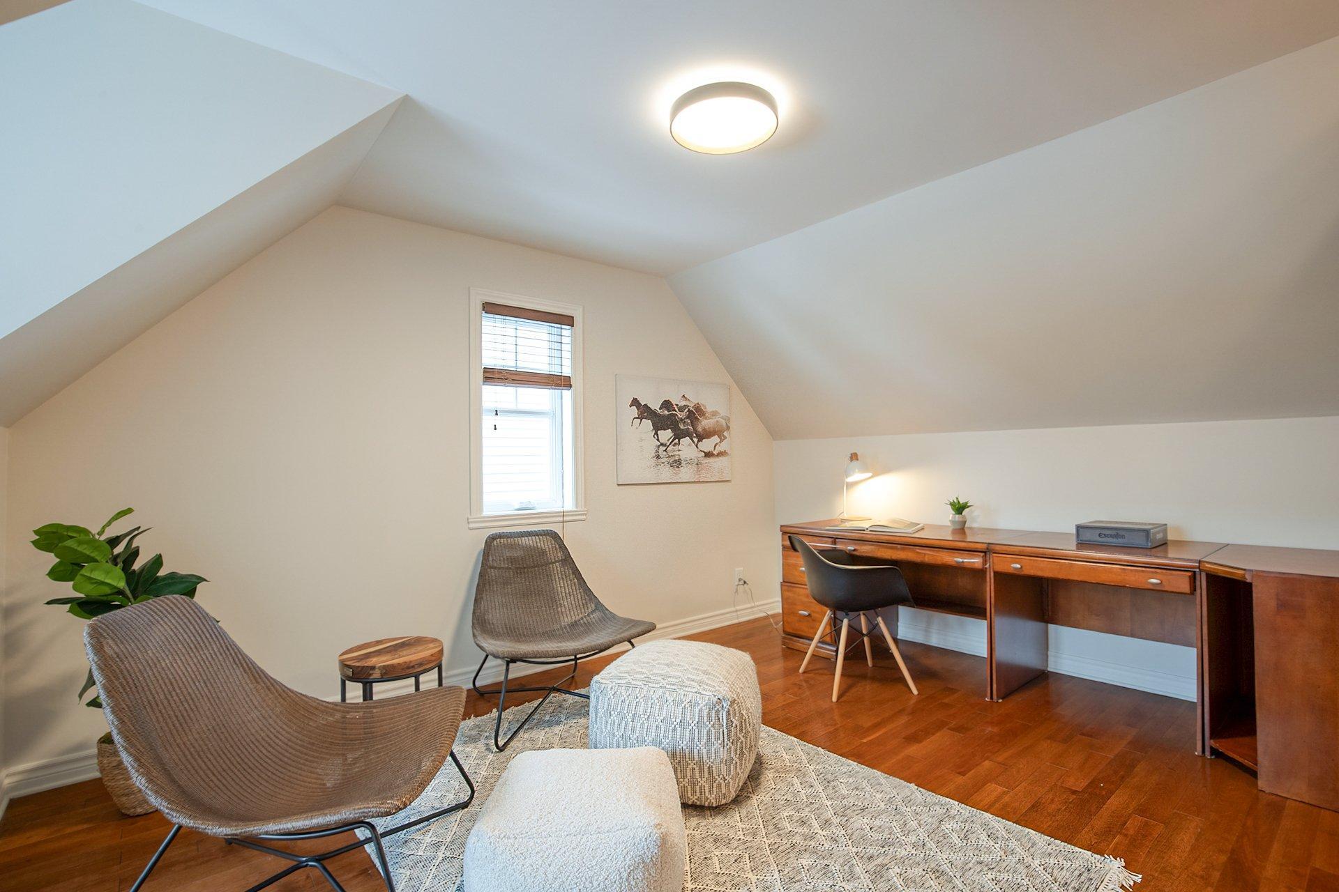 









27


Rue du Ruisseau

,
Saint-Basile-le-Grand,




QC
J3N1W4

