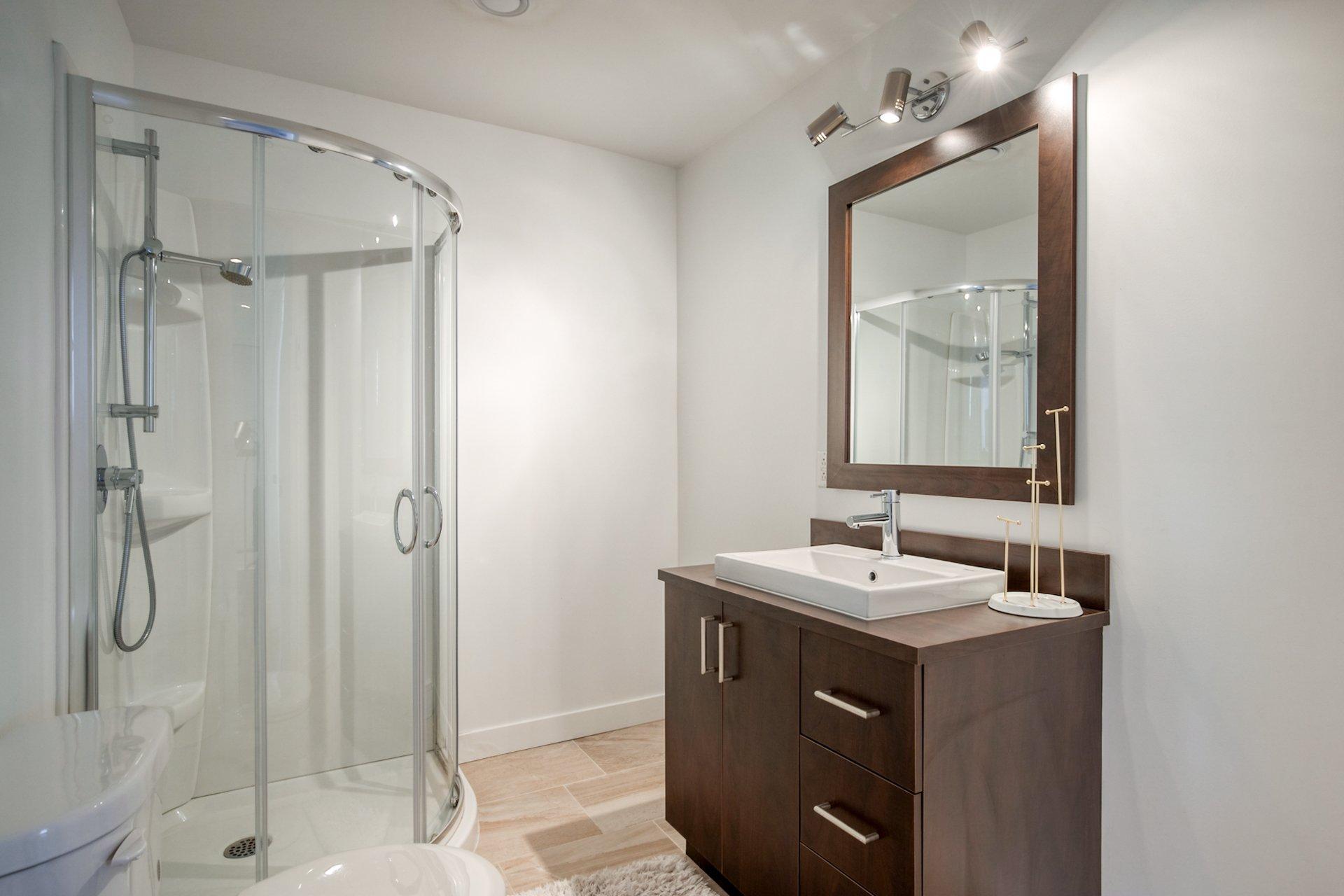 









27


Rue du Ruisseau

,
Saint-Basile-le-Grand,




QC
J3N1W4

