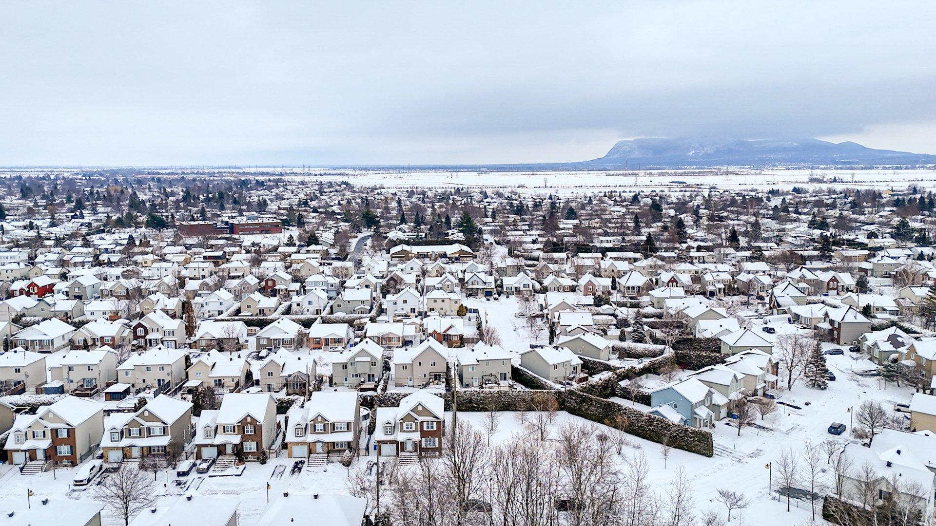 









27


Rue du Ruisseau

,
Saint-Basile-le-Grand,




QC
J3N1W4

