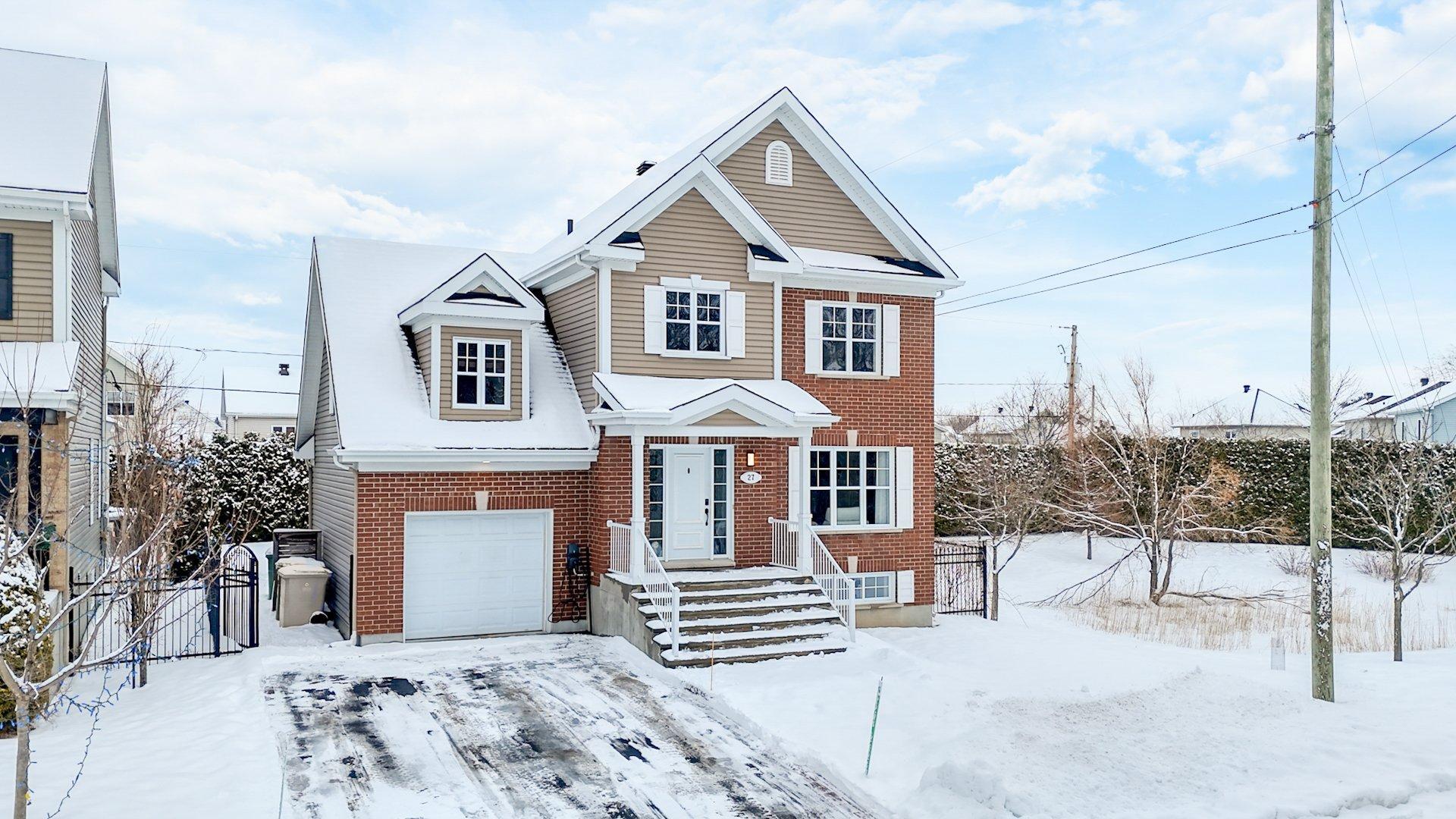 









27


Rue du Ruisseau

,
Saint-Basile-le-Grand,




QC
J3N1W4

