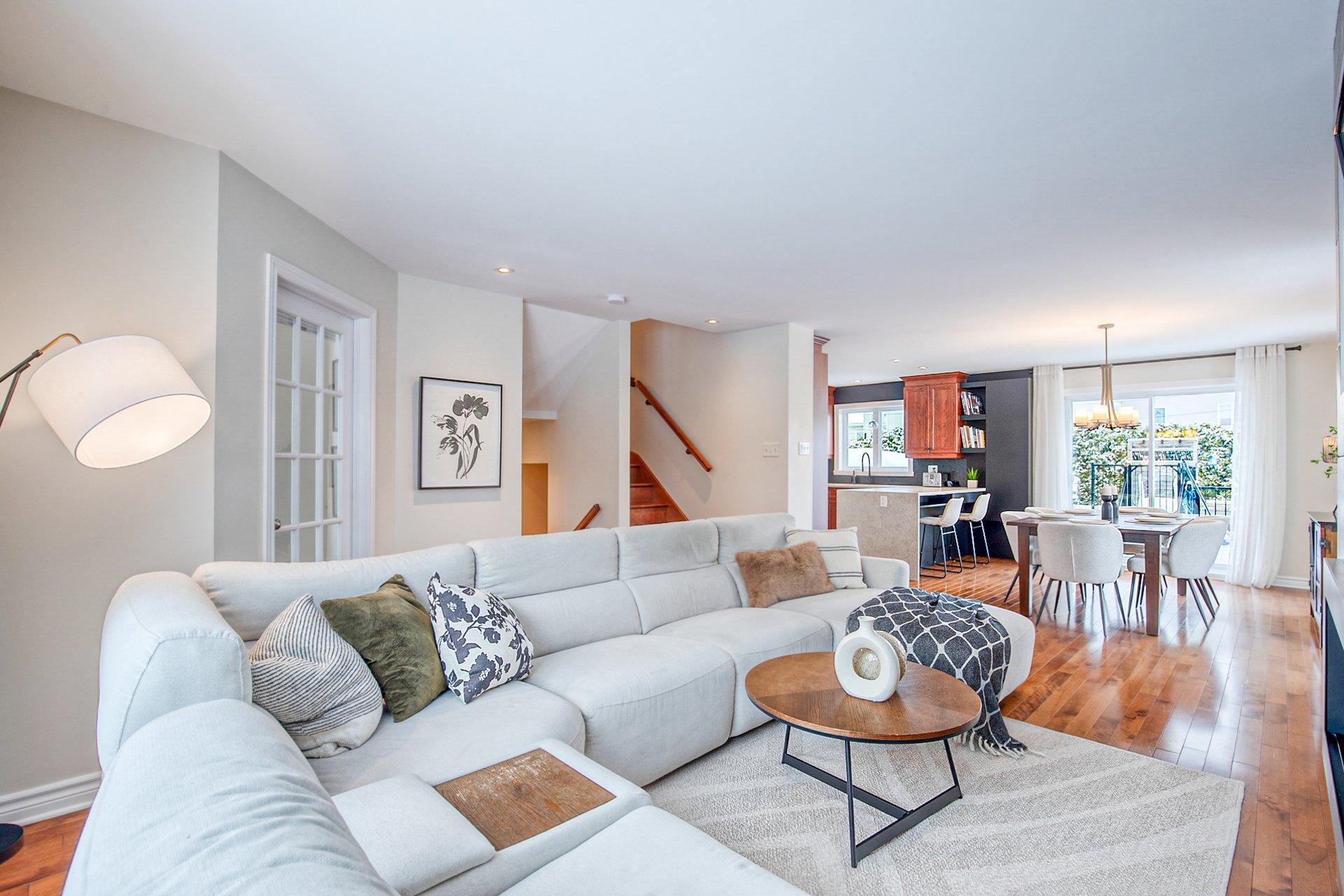 









27


Rue du Ruisseau

,
Saint-Basile-le-Grand,




QC
J3N1W4

