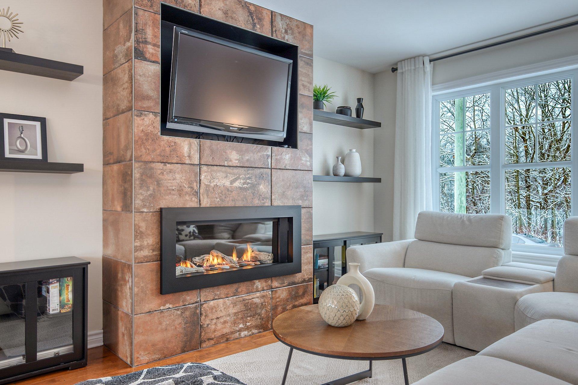 









27


Rue du Ruisseau

,
Saint-Basile-le-Grand,




QC
J3N1W4

