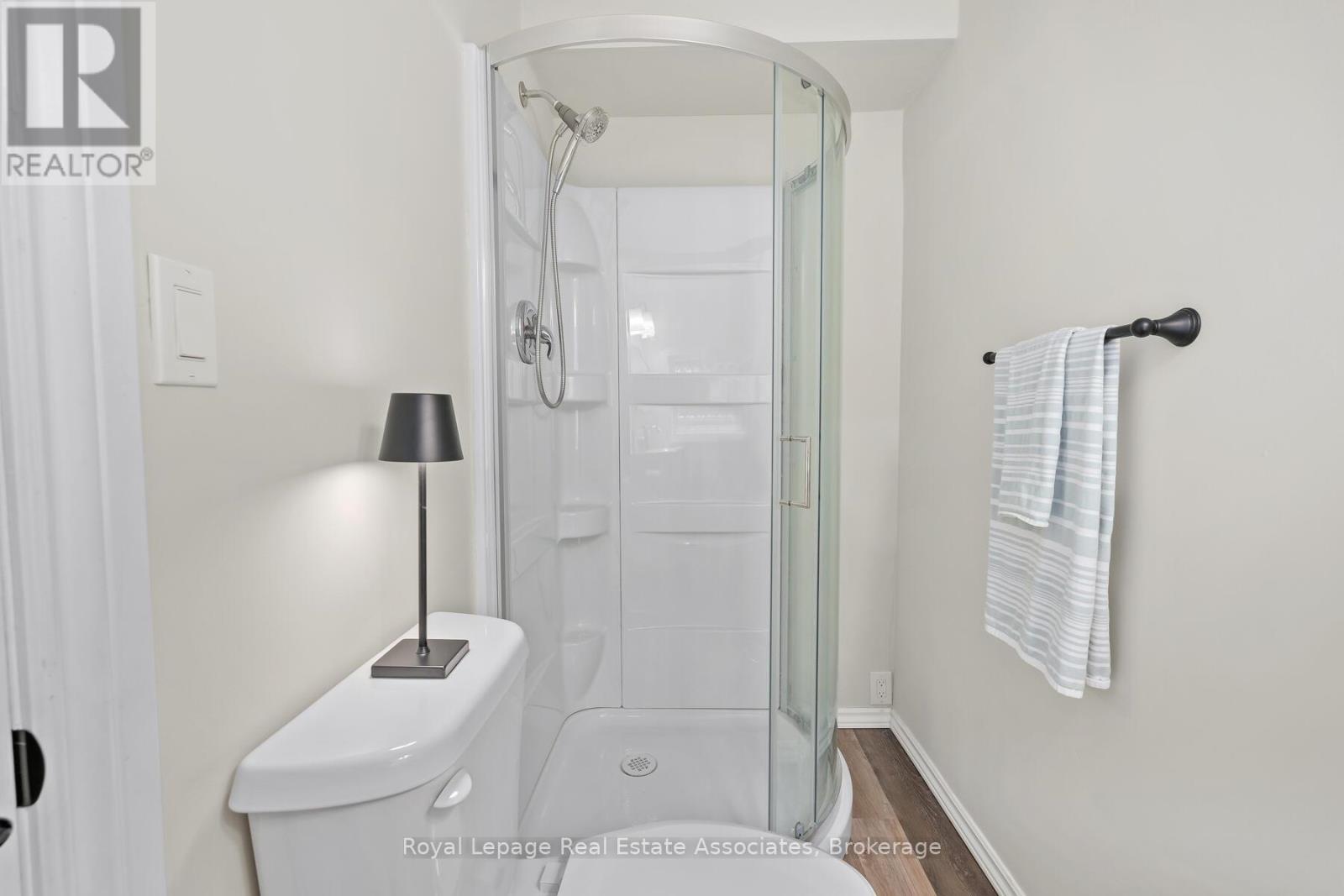 












119 CRESCENT STREET

,
Halton Hills,




Ontario
L7J2E1

