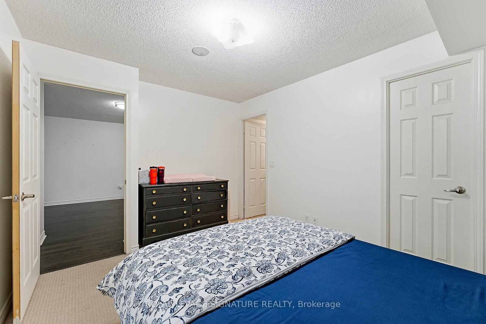 









19


Grand Trunk

Crescent, 502,
Toronto,




ON
M5J 3A3

