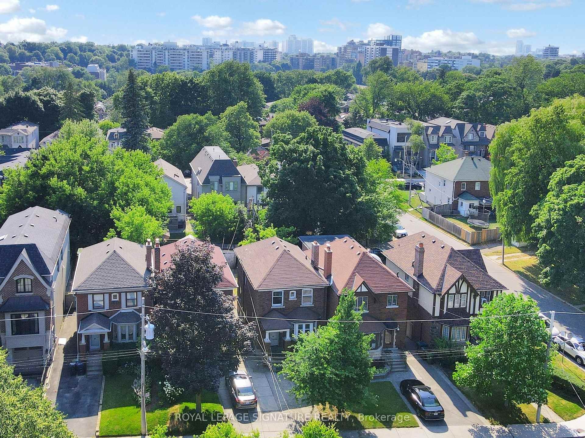 









68


Castlewood

Road,
Toronto,




ON
M5N 2L2

