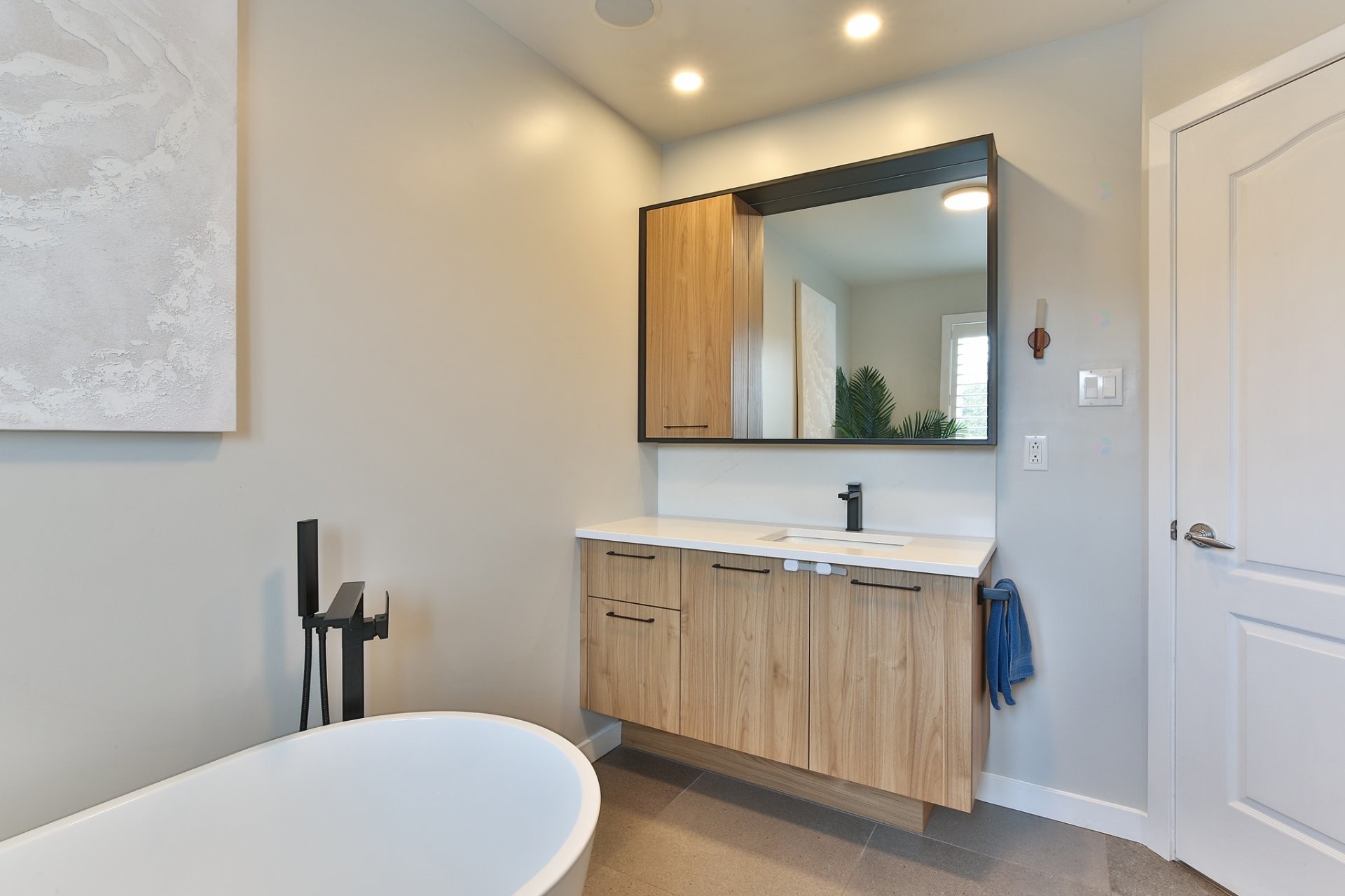 









223


Rue Massenet

,
Saint-Jean-sur-Richelieu,




QC
J3B0C3

