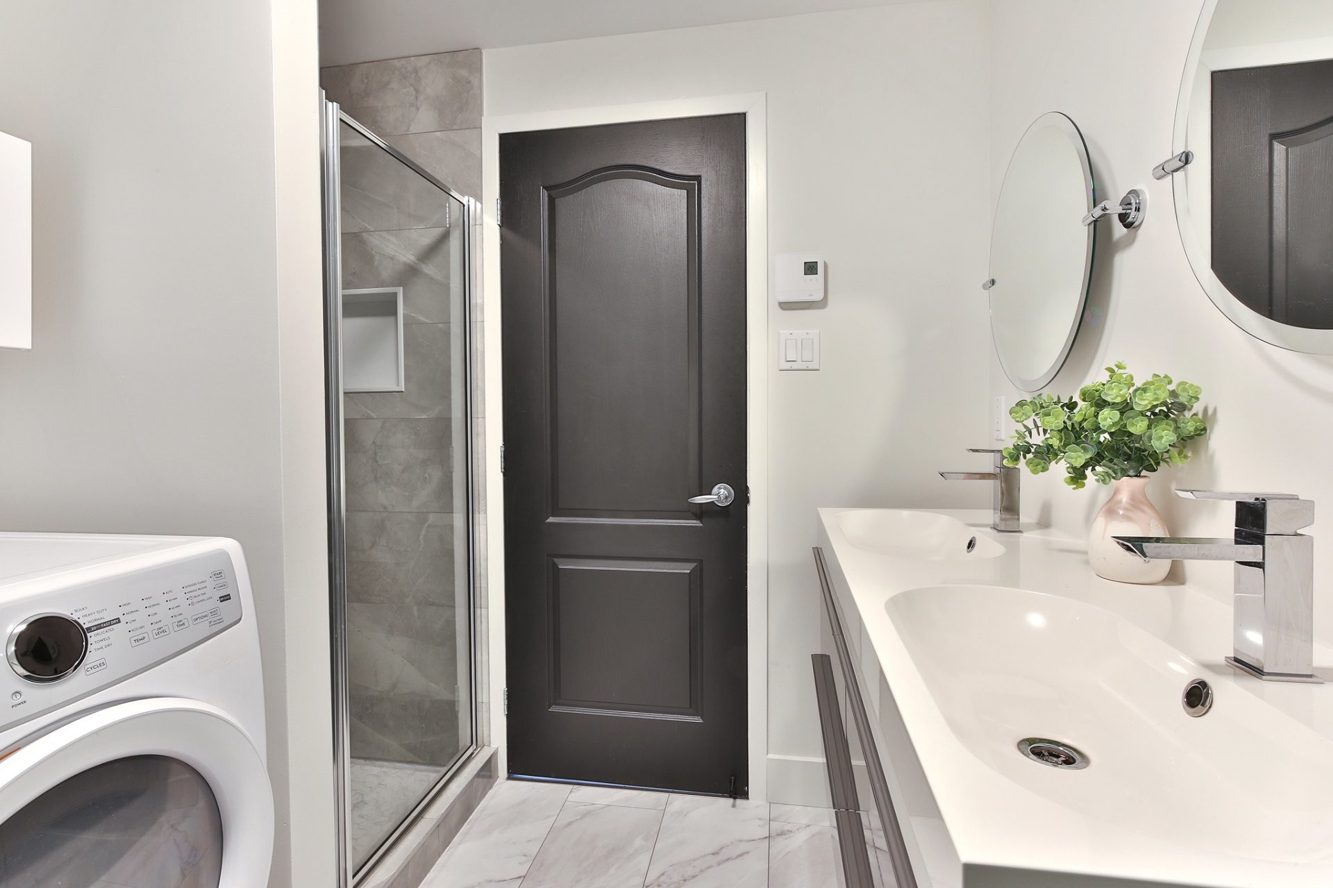 









223


Rue Massenet

,
Saint-Jean-sur-Richelieu,




QC
J3B0C3

