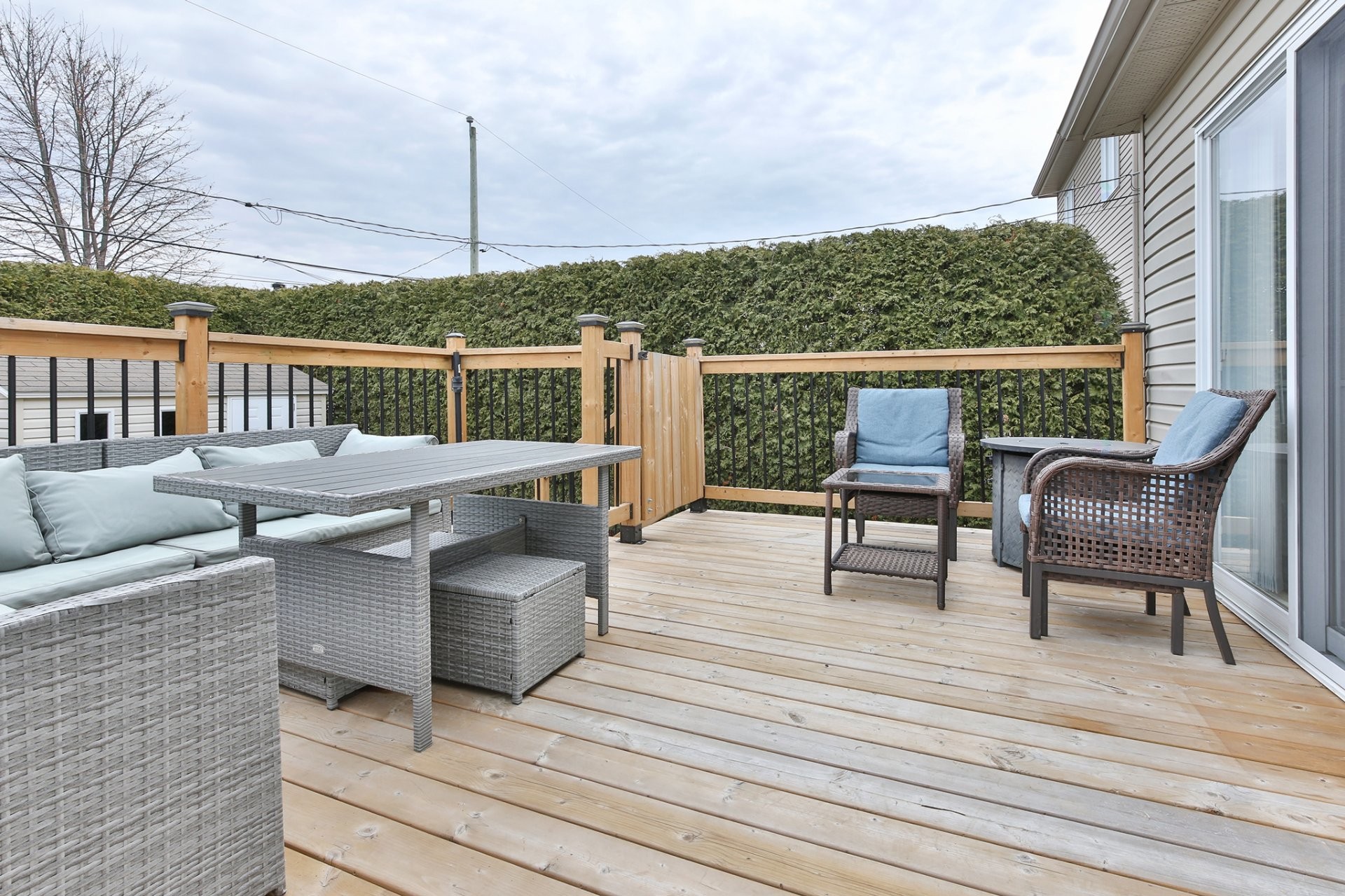 









223


Rue Massenet

,
Saint-Jean-sur-Richelieu,




QC
J3B0C3

