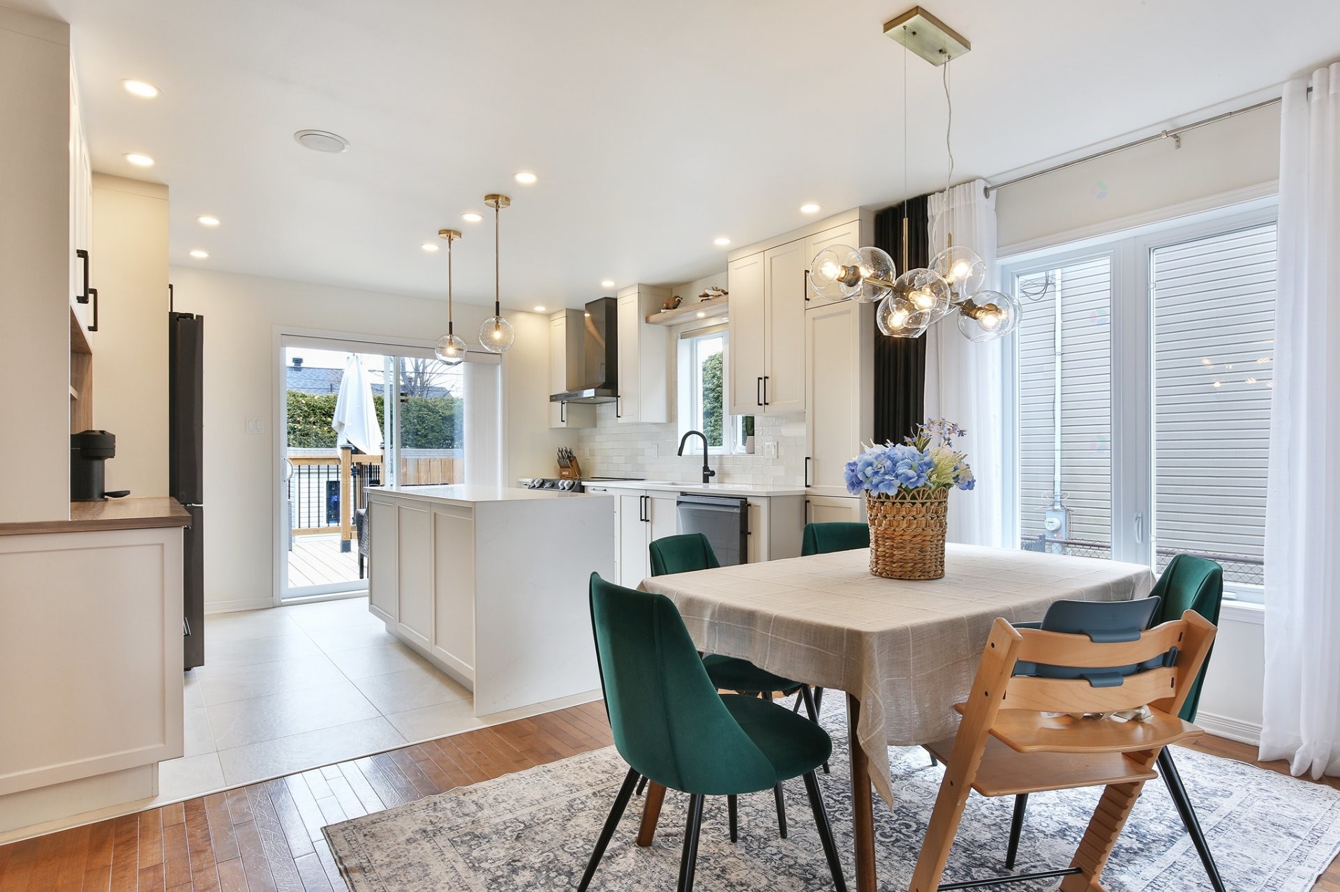 









223


Rue Massenet

,
Saint-Jean-sur-Richelieu,




QC
J3B0C3

