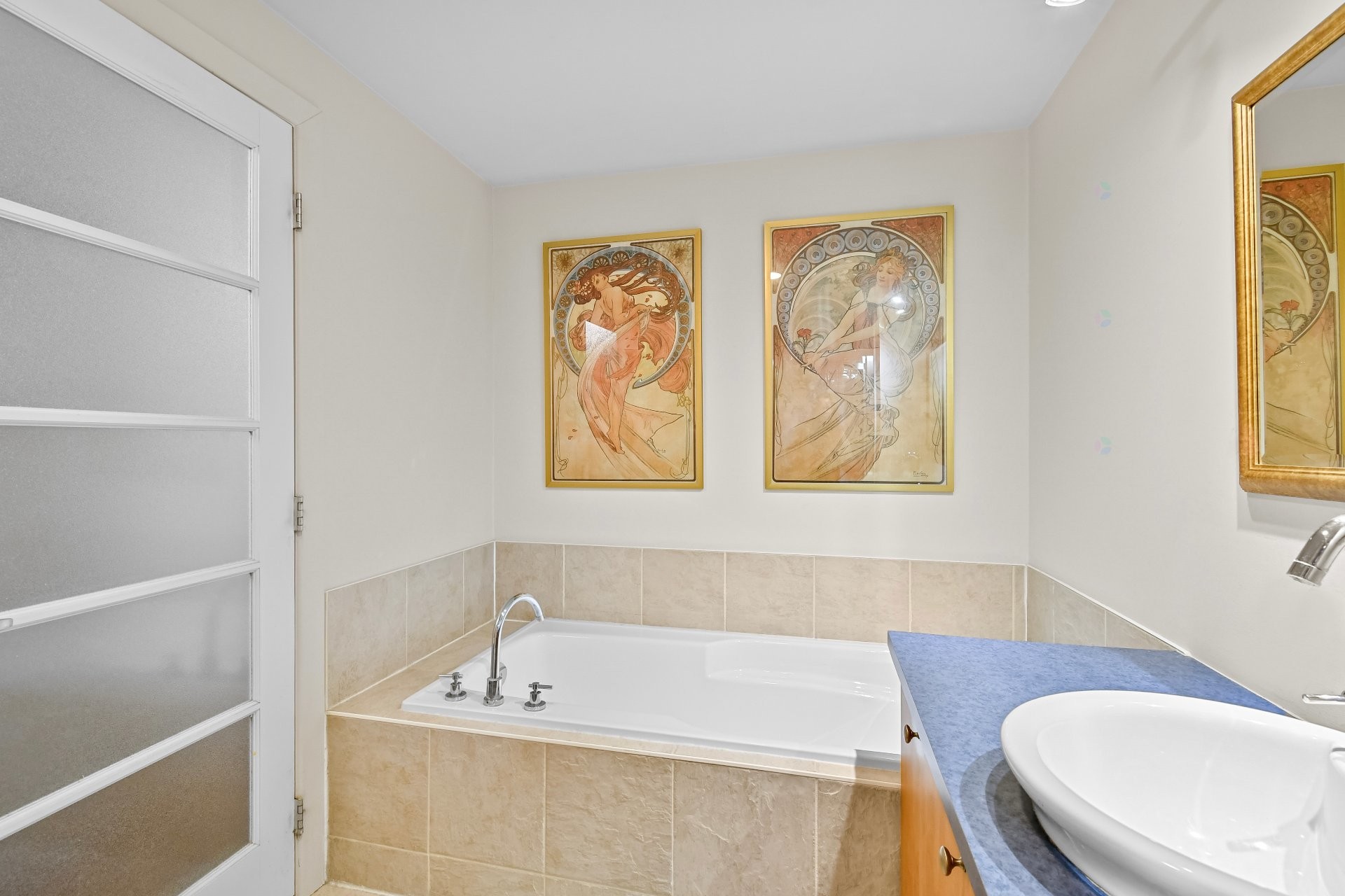 









4250


Rue St-Ambroise

, 116,
Montréal (Le Sud-Ouest),




QC
H4C3R4

