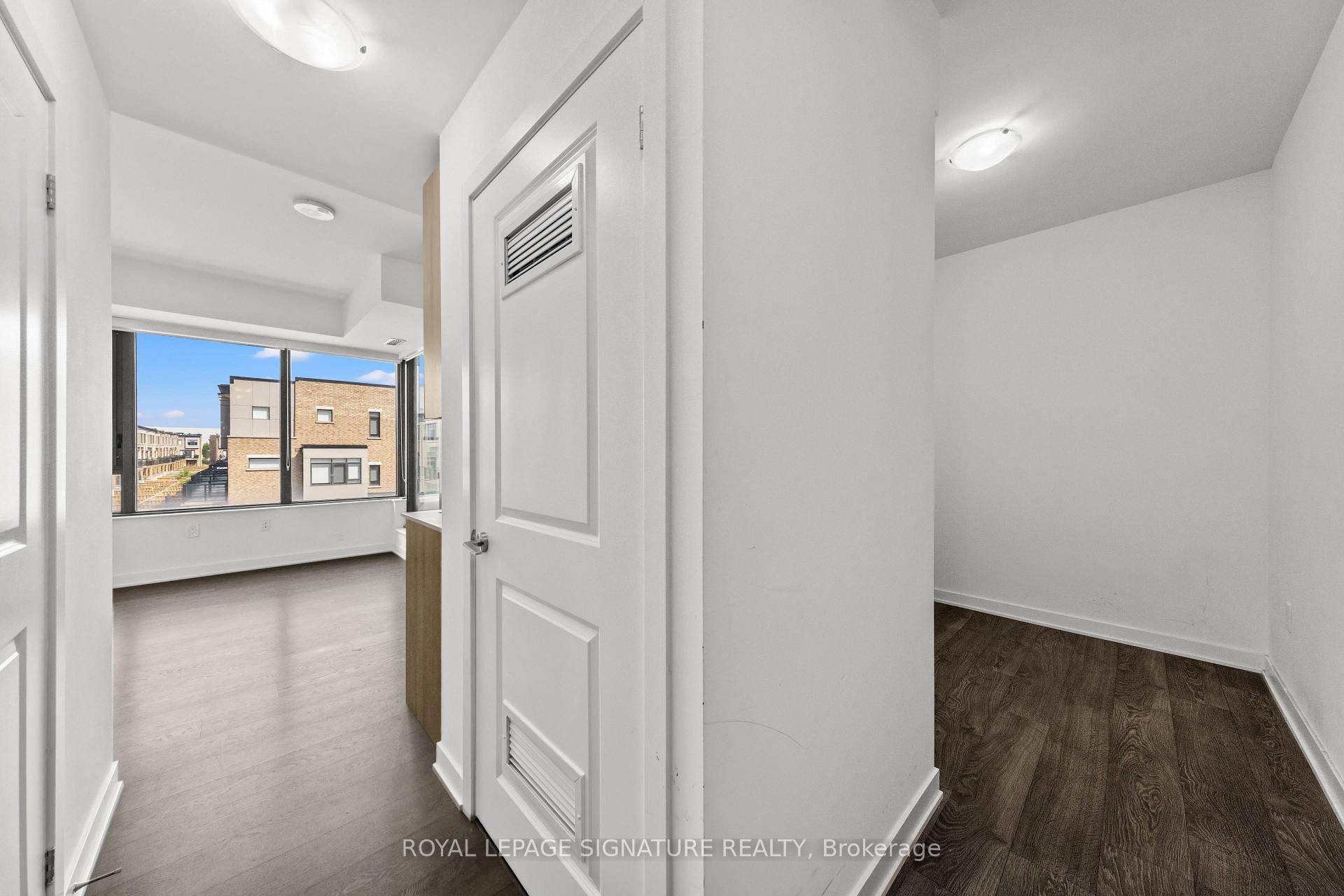 









120


Eagle Rock Way

N/A, 207,
Vaughan,




ON
L6A 5C2

