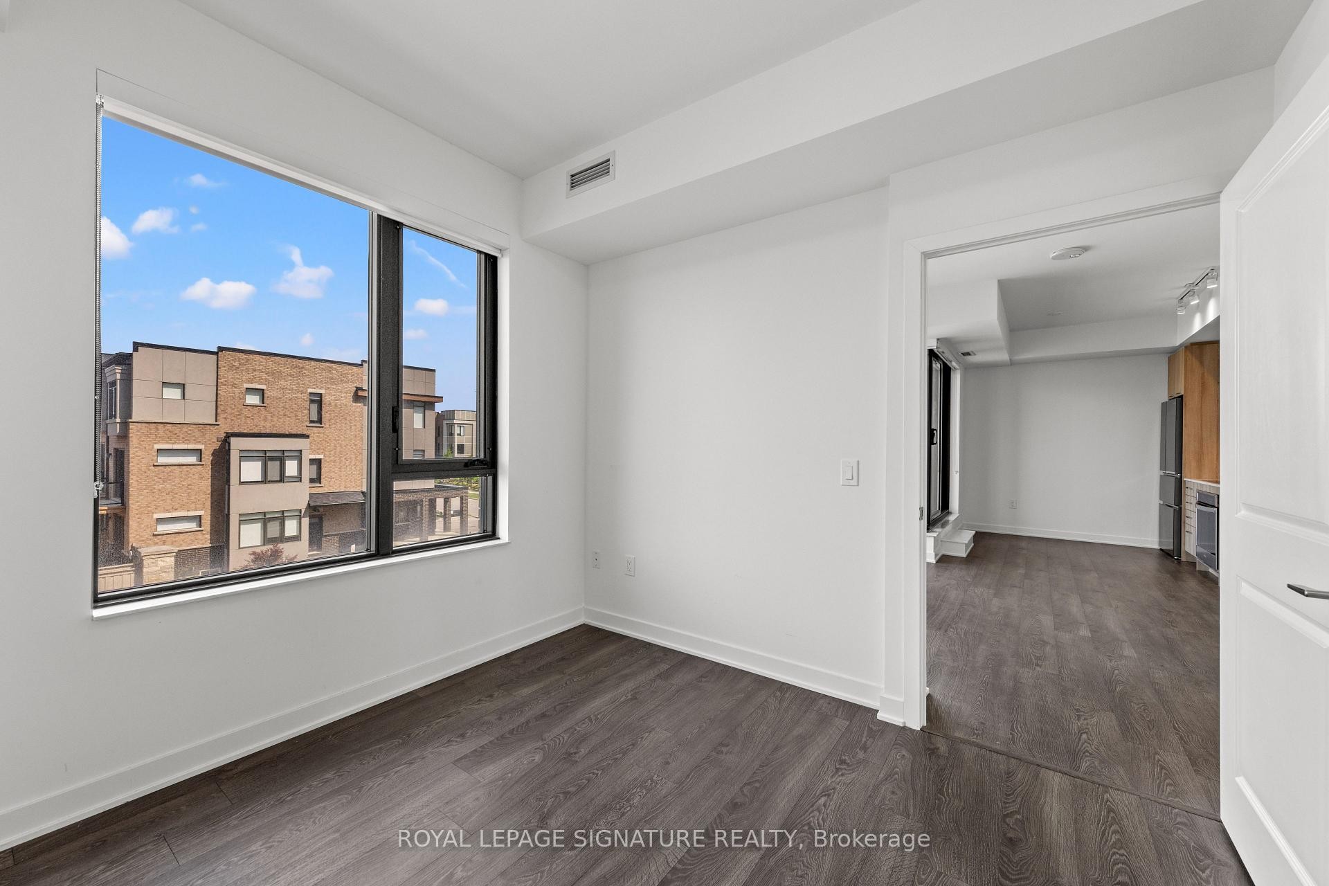 









120


Eagle Rock Way

N/A, 207,
Vaughan,




ON
L6A 5C2

