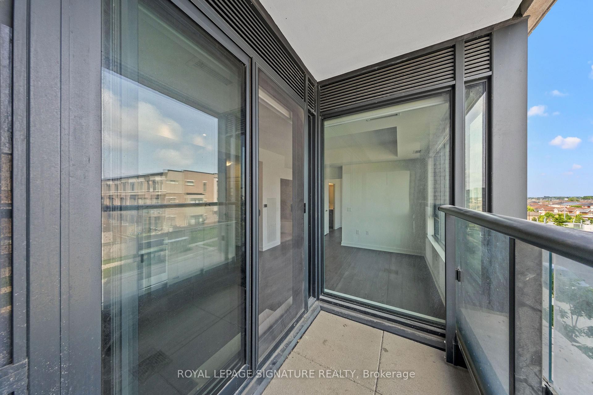 









120


Eagle Rock Way

N/A, 207,
Vaughan,




ON
L6A 5C2

