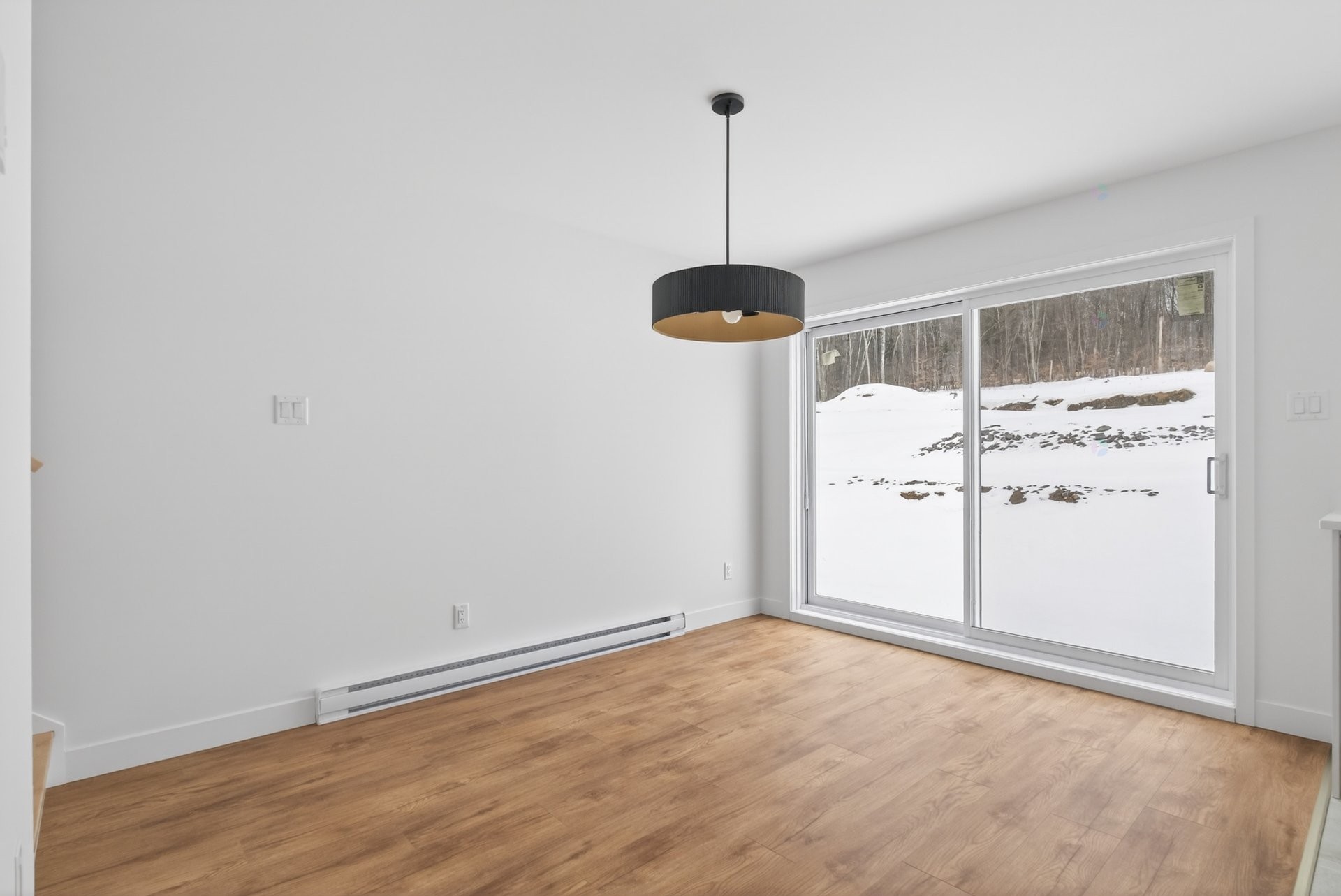 












Rue Dugas

,
Québec (Beauport),




QC
G1E5H9

