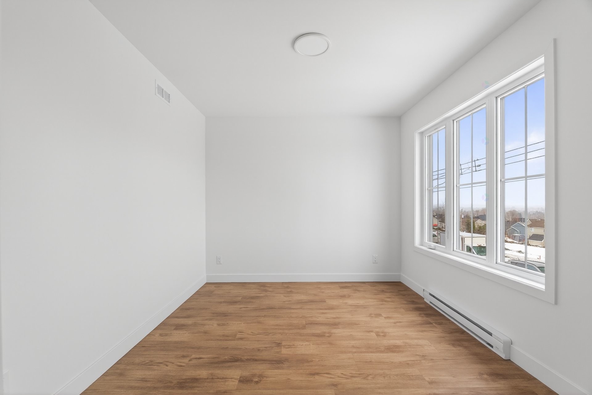 












Rue Dugas

,
Québec (Beauport),




QC
G1E5H9

