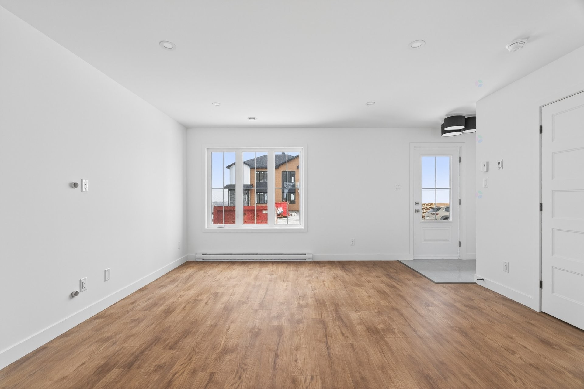 












Rue Dugas

,
Québec (Beauport),




QC
G1E5H9

