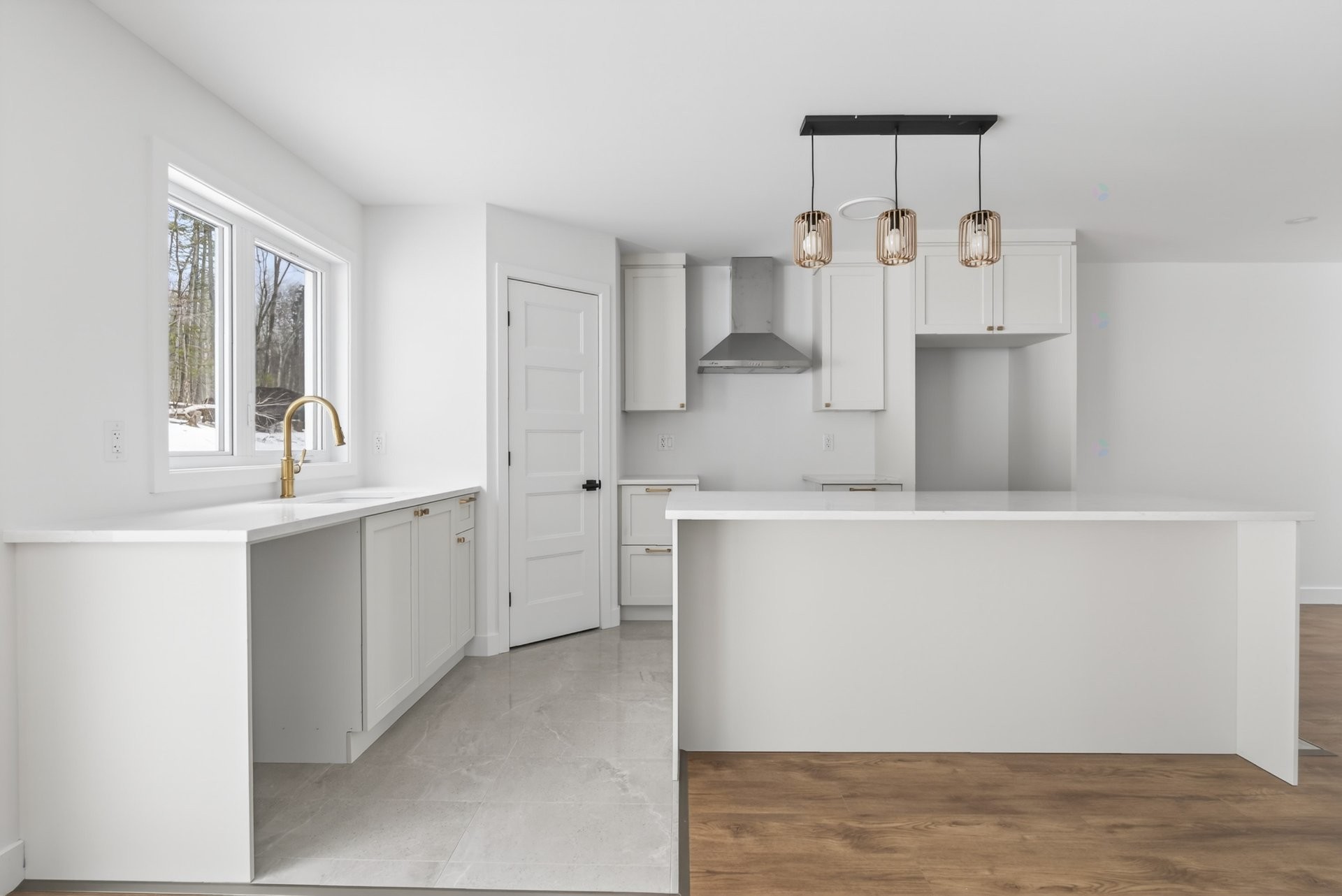 












Rue Dugas

,
Québec (Beauport),




QC
G1E5H9


