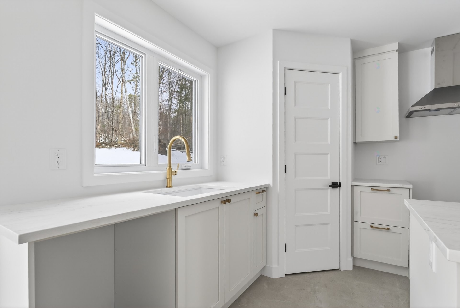 












Rue Dugas

,
Québec (Beauport),




QC
G1E5H9

