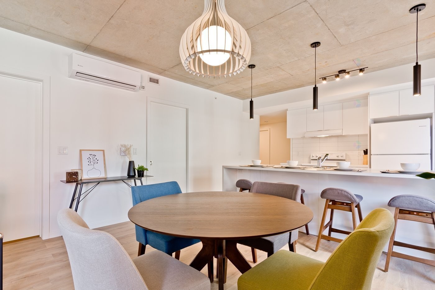 









81


Rue Wellington S.

, 402,
Sherbrooke (Les Nations),




QC
J1H5C8

