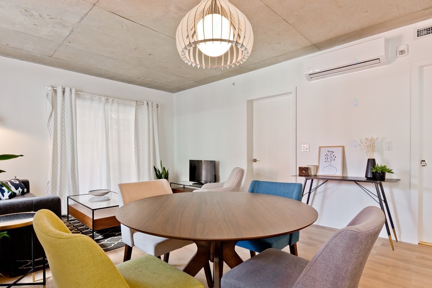 









81


Rue Wellington S.

, 402,
Sherbrooke (Les Nations),




QC
J1H5C8

