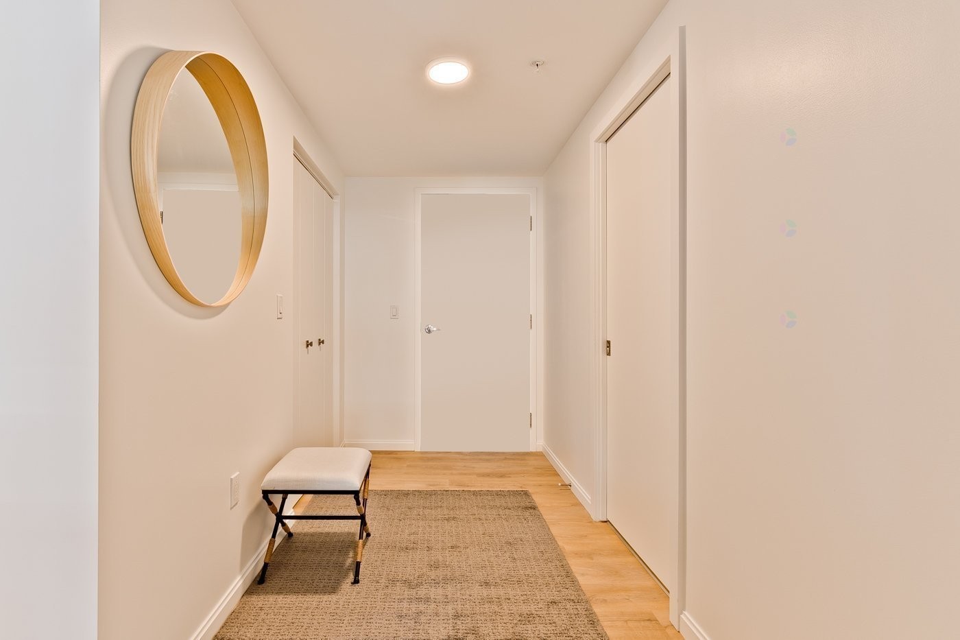 









81


Rue Wellington S.

, 402,
Sherbrooke (Les Nations),




QC
J1H5C8

